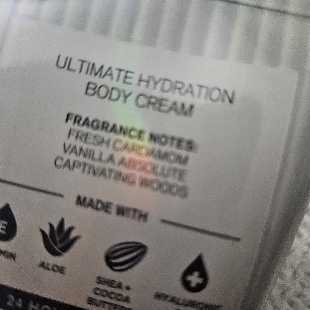 Bath & Body Works Vanilla Romance Body Care 3pcs - Picture 2 of 2